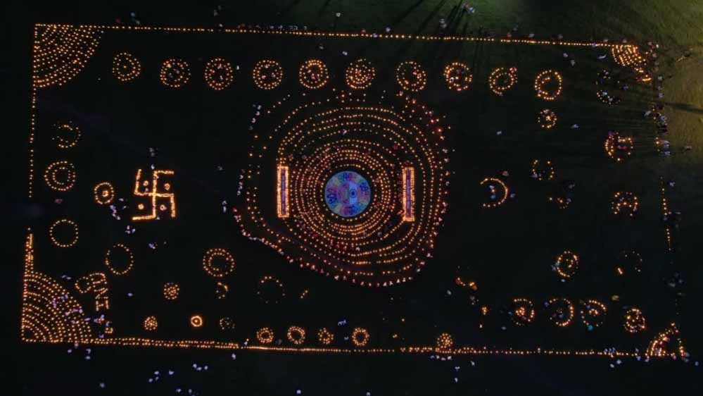 GPM में सेवा संकल्प अभियान का भव्य शुभारंभ, 11 हजार दीपों से जगमगाया मल्टीपर्पस स्कूल मैदान
