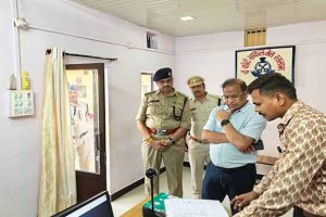 सर्किल जेल रतलाम पहुंचे प्रमुख सचिव मुकेश चन्द गुप्ता, व्यवस्थाओं का लिया जायजा