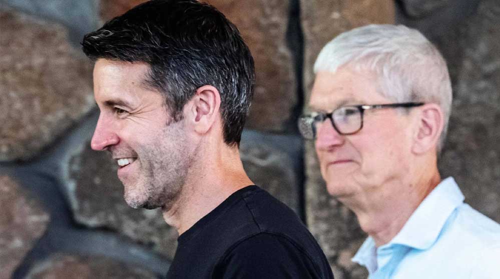 Apple में नेतृत्व बदलाव की चर्चा, Tim Cook के उत्तराधिकारी के तौर पर John Ternus का नाम चर्चा में