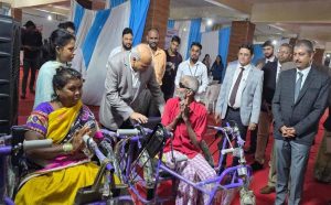 दिव्यांगजनों के जीवन में बदलाव, सहायक उपकरणों ने बढ़ाया आत्मविश्वास और आत्मनिर्भरता
