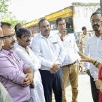 राज्यमंत्री गौर मार्गों के गड्ढे तत्काल भरने और बंद स्ट्रीट लाइटें चालू करने के दिए निर्देश राज्यमंत्री गौर मार्गों के गड्ढे तत्काल भरने और बंद स्ट्रीट लाइटें चालू करने के दिए निर्देश