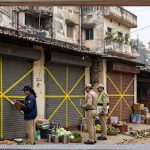 आवासीय क्षेत्रों में व्यावसायिक प्रतिष्ठानों पर कार्रवाई, 8084 को नोटिस