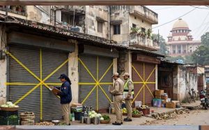 आवासीय क्षेत्रों में व्यावसायिक प्रतिष्ठानों पर कार्रवाई, 8084 को नोटिस