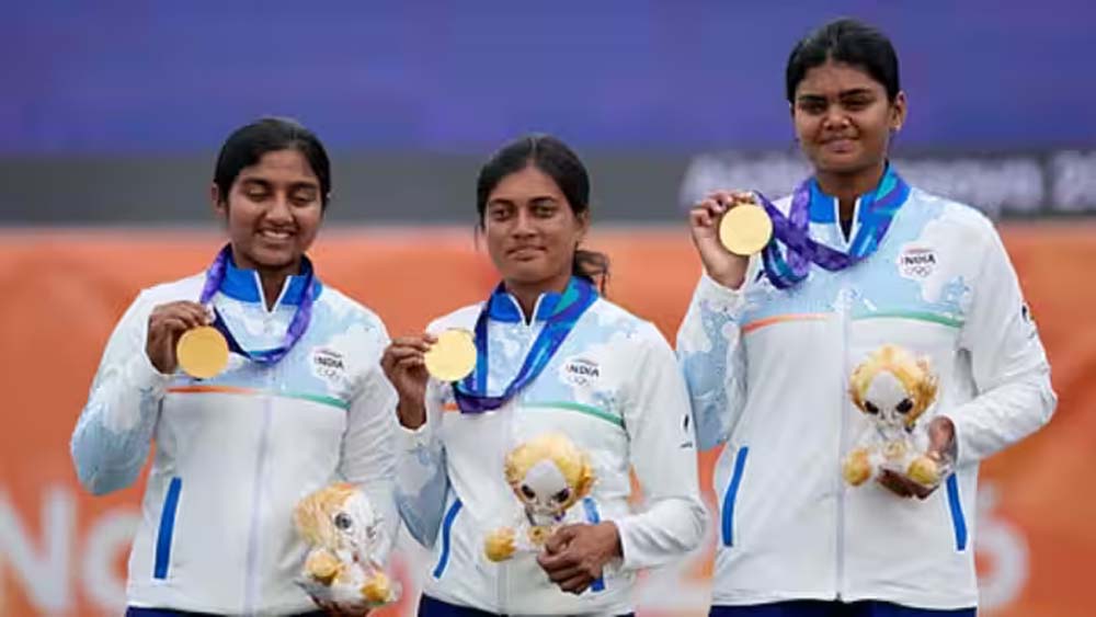 चीन को हराकर भारत ने जीता गोल्ड, महिला कंपाउंड तीरंदाजों ने रचा इतिहास चीन को हराकर भारत ने जीता गोल्ड, महिला कंपाउंड तीरंदाजों ने रचा इतिहास