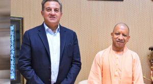 यूपी में भारत टैक्सी और कृषक समृद्धि योजना लॉन्च, ई-पोर्टल-ऐप भी होगा शुरू यूपी में भारत टैक्सी और कृषक समृद्धि योजना लॉन्च, ई-पोर्टल-ऐप भी होगा शुरू