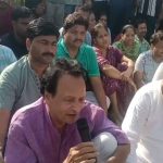 जुआ फड़ से भागे दुकानदार की संदिग्ध मौत, पुलिस पर पिटाई का आरोप जुआ फड़ से भागे दुकानदार की संदिग्ध मौत, पुलिस पर पिटाई का आरोप