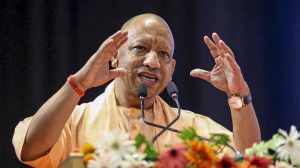 मुख्यमंत्री बोले- अंग्रेजों ने भ्रम पैदा कर भारतीयों को अपनी परंपरा, मूल्यों और जड़ों से काटने का किया काम
