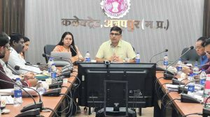 गुणवत्ता युक्त जलापूर्ति की निरंतरता तथा संचालन निगरानी सुनिश्चित करें – कलेक्टर