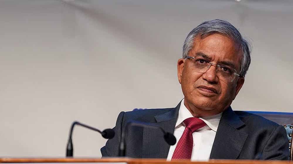 चुनाव आयोग को लेकर सियासी घमासान, CEC ज्ञानेश कुमार के खिलाफ विपक्ष का नया दांव चुनाव आयोग को लेकर सियासी घमासान, CEC ज्ञानेश कुमार के खिलाफ विपक्ष का नया दांव