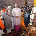 मदकूद्वीप में CM साय ने किया कन्या पूजन, प्रदेश की सुख-समृद्धि की कामना