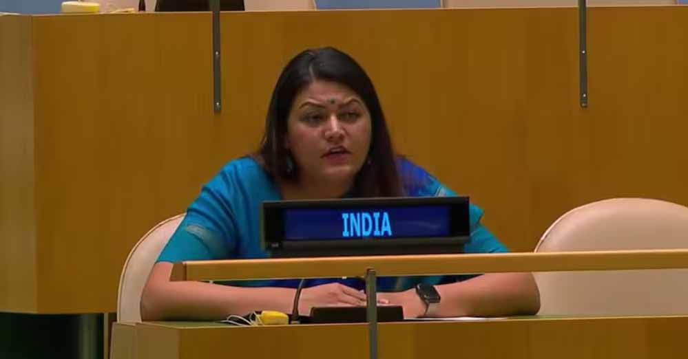 शहबाज के UN भाषण पर भारत का जवाब, आतंकवाद और अल्पसंख्यकों पर निशाना शहबाज के UN भाषण पर भारत का जवाब, आतंकवाद और अल्पसंख्यकों पर निशाना
