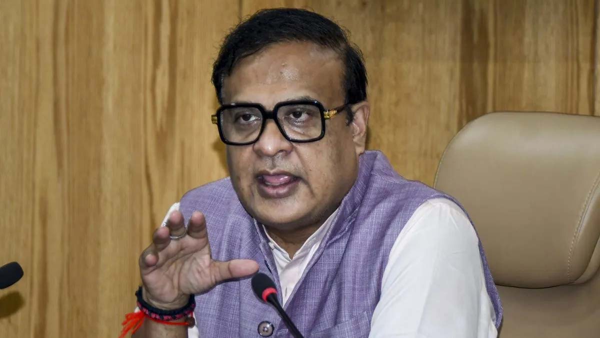 चुनाव आयोग के SIR फैसलों पर घमासान, हिमंत सरमा ने राहुल गांधी से मांगी माफी