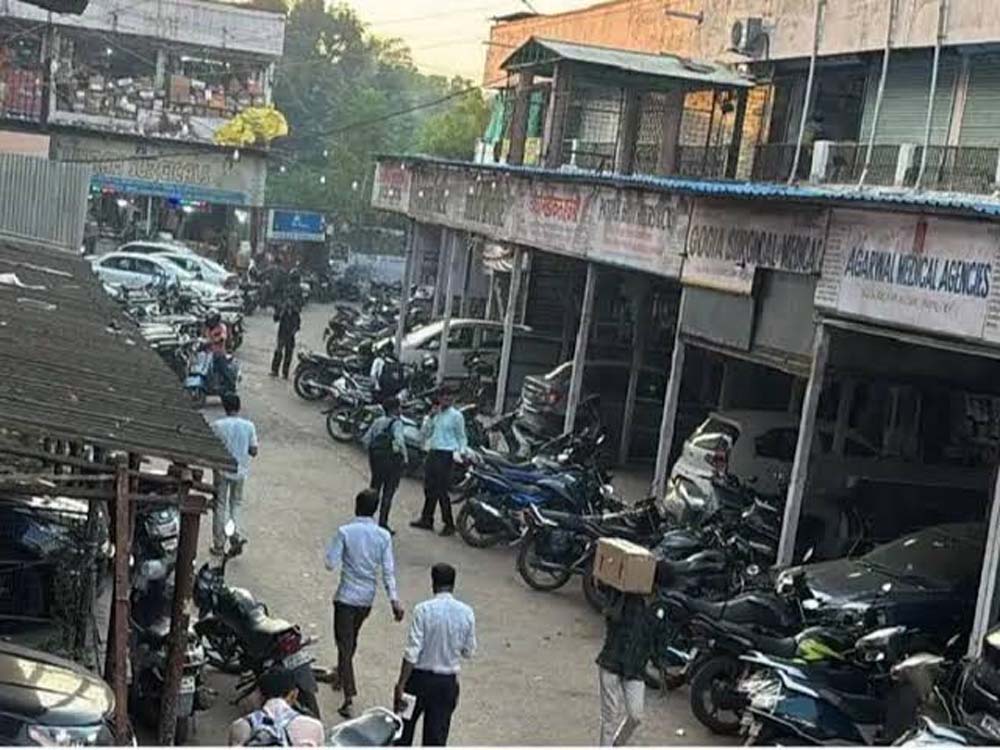 आवासीय इलाकों में कारोबार की छूट! भोपाल के 80+ क्षेत्रों में बदलेंगे नियम आवासीय इलाकों में कारोबार की छूट! भोपाल के 80+ क्षेत्रों में बदलेंगे नियम
