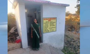 स्वच्छता, सम्मान और सुरक्षाः राजनांदगांव की कुमारी बाई के जीवन में स्वच्छ भारत मिशन से आया सकारात्मक बदलाव