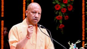 सीएम योगी का बड़ा संदेश: शिकायतों का समयबद्ध निस्तारण जरूरी, अनावश्यक शिकायत करने वालों पर भी हो कार्रवाई