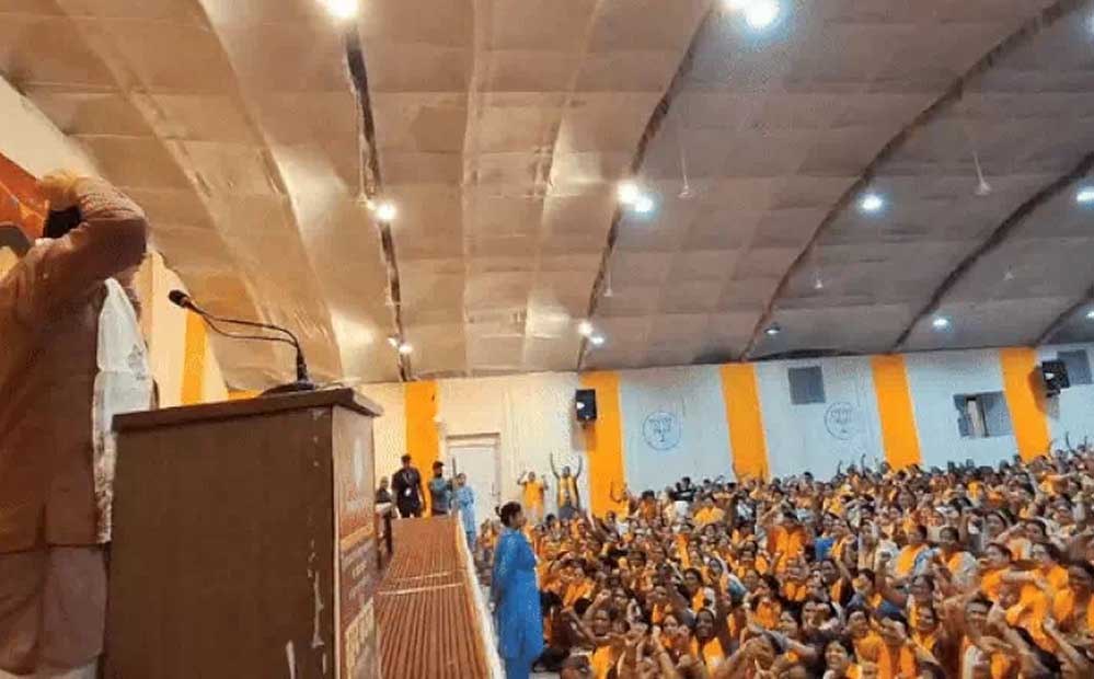 बीजेपी SC मोर्चा में बड़ा फेरबदल, 56 नेताओं को प्रदेश कार्यसमिति में जगह; हॉस्टल प्रभारियों का भी ऐलान बीजेपी SC मोर्चा में बड़ा फेरबदल, 56 नेताओं को प्रदेश कार्यसमिति में जगह; हॉस्टल प्रभारियों का भी ऐलान