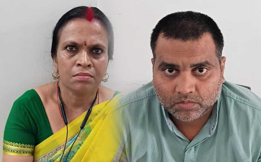 जांजगीर-चांपा में ACB की बड़ी कार्रवाई, ₹10 हजार रिश्वत लेते प्रिंसिपल और बाबू गिरफ्तार जांजगीर-चांपा में ACB की बड़ी कार्रवाई, ₹10 हजार रिश्वत लेते प्रिंसिपल और बाबू गिरफ्तार