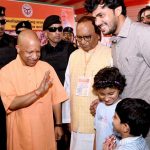 मुख्यमंत्री ने स्वामी हरिदास प्रेक्षागृह का किया लोकार्पण, संतों को सम्मानित भी किया