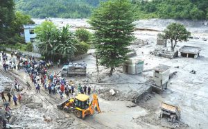 नेपाल में बाढ़ का कहर, 600 विदेशी नागरिकों का अब तक नहीं मिला सुराग, 1,222 शव बरामद