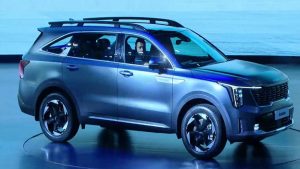 Kia Sorento की भारत में एंट्री, ₹27.99 लाख शुरुआती कीमत; हाइब्रिड और डीजल इंजन का विकल्प