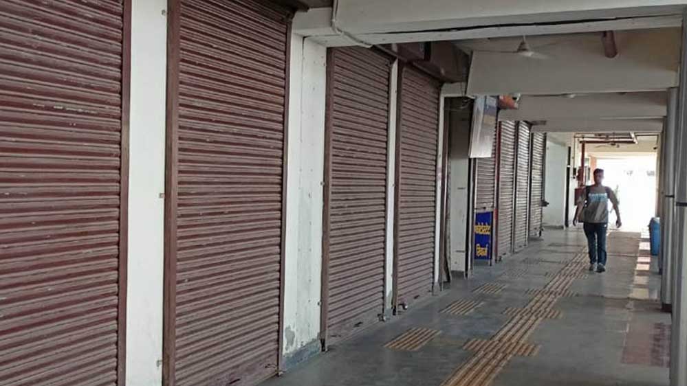 भोपाल में रहवासी इलाकों के कारोबार पर सख्ती, 576 कॉलोनियां कार्रवाई के दायरे में भोपाल में रहवासी इलाकों के कारोबार पर सख्ती, 576 कॉलोनियां कार्रवाई के दायरे में