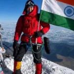 एवरेस्ट के बाद एल्ब्रुस और किलिमंजारो पर लहराया तिरंगा, डॉ. आशा का सेवन समिट्स मिशन की ओर कदम एवरेस्ट के बाद एल्ब्रुस और किलिमंजारो पर लहराया तिरंगा, डॉ. आशा का सेवन समिट्स मिशन की ओर कदम