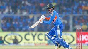 अभिषेक शर्मा के नाम जुड़ा अनचाहा रिकॉर्ड, T20I में 5वीं बार गोल्डन डक अभिषेक शर्मा के नाम जुड़ा अनचाहा रिकॉर्ड, T20I में 5वीं बार गोल्डन डक