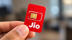 Jio का ₹3,599 वाला धांसू प्लान, 365 दिन की वैलिडिटी के साथ रोज 2.5GB डेटा