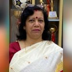 सूचनाओं के महासागर में विवेक और जीवन-मूल्यों की राह दिखाता शिक्षक सूचनाओं के महासागर में विवेक और जीवन-मूल्यों की राह दिखाता शिक्षक