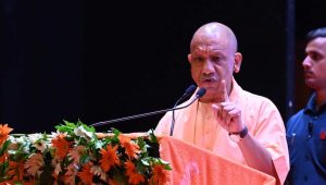 UP में 81 शिक्षकों का सम्मान, बेसिक के 61 और माध्यमिक शिक्षा के 20 शिक्षक हुए पुरस्कृत