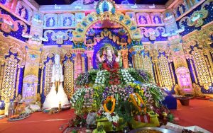 गणेश चतुर्थी पर 200 साल बाद दुर्लभ संयोग, भद्र-मालव्य राजयोग से चमकेंगी 5 राशियां गणेश चतुर्थी पर 200 साल बाद दुर्लभ संयोग, भद्र-मालव्य राजयोग से चमकेंगी 5 राशियां