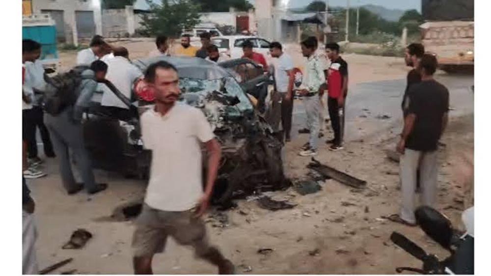 नागौर में दर्दनाक सड़क हादसा, मुरड़ से भरे डंपर ने कार को मारी टक्कर; 4 की मौत