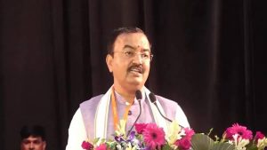 पिछली सरकारों के दौर के गुंडाराज पर निशाना साधते हुए योगी सरकार की कानून-व्यवस्था की सराहना की पिछली सरकारों के दौर के गुंडाराज पर निशाना साधते हुए योगी सरकार की कानून-व्यवस्था की सराहना की