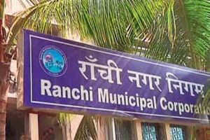 दुर्गा पूजा से पहले रांची में दुरुस्त होंगी सड़कें, स्ट्रीट लाइट और सफाई व्यवस्था