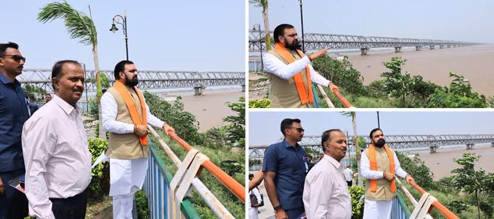 गंगा उफान पर, बिहार के 11 जिलों में 10 लाख से ज्यादा आबादी प्रभावित; मंत्री संभालेंगे मोर्चा