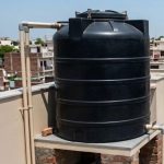 छत पर पानी की टंकी किस दिशा में रखें? वास्तु के अनुसार जानें सही और गलत दिशा छत पर पानी की टंकी किस दिशा में रखें? वास्तु के अनुसार जानें सही और गलत दिशा