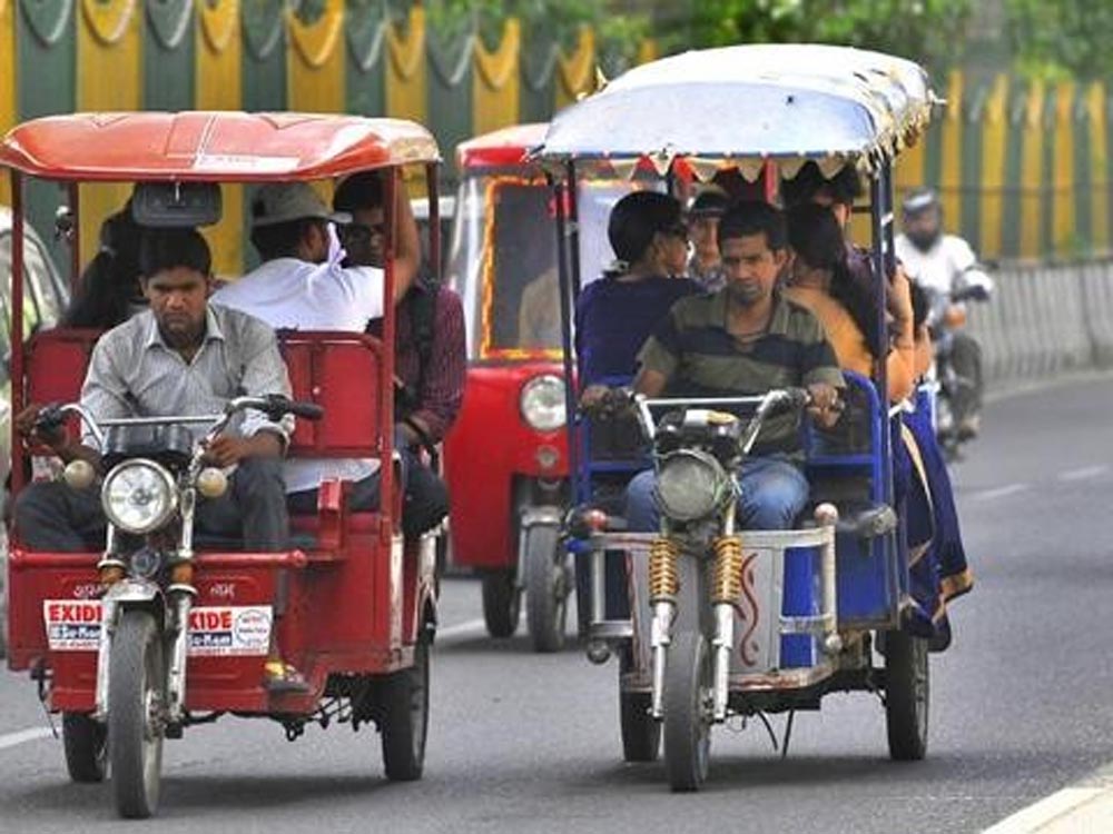 ऑटो-ई रिक्शा में सफर से पहले पहचान होगी आसान, चालकों को पहननी होगी ग्रे वर्दी