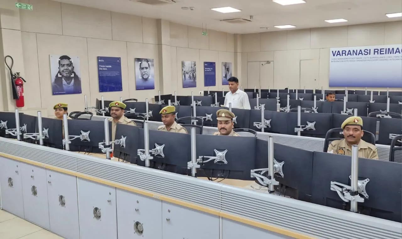 ANPR से चेहरे तक पहचान, वाराणसी का त्रिनेत्र कमांड सेंटर बना अपराधियों का काल ANPR से चेहरे तक पहचान, वाराणसी का त्रिनेत्र कमांड सेंटर बना अपराधियों का काल