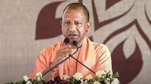 गोरखपुर में स्वास्थ्य सेवाओं के बदलाव का जिक्र, योगी बोले- अब दिख रहा नया यूपी
