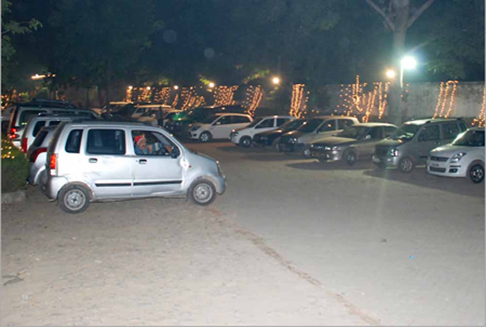 छत्तीसगढ़ में आयोजनों पर सख्ती: आधी जगह पार्किंग के लिए रखनी होगी, शौचालय भी जरूरी