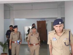 बस्तर में सुरक्षा को लेकर मंथन, DGP अरुण देव गौतम पहुंचे जगदलपुर