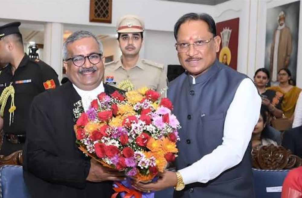 मां महामाया की भूमि पर पहुंचे CG चीफ जस्टिस महापात्र, बोले- यहां आना मेरे लिए सौभाग्य
