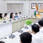 बुनकरों को सरकारी खरीद के माध्यम से मिलेगा स्थायी बाजार और रोजगार
