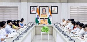 नौनिहालों की सेहत को योगी सरकार का पोषण कवच, आंगनबाड़ी केंद्रों पर मिल रहा पौष्टिक आहार