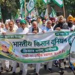 धान खरीद को लेकर कुरुक्षेत्र में बवाल, महापंचायत से पहले किसान नेता हिरासत में धान खरीद को लेकर कुरुक्षेत्र में बवाल, महापंचायत से पहले किसान नेता हिरासत में