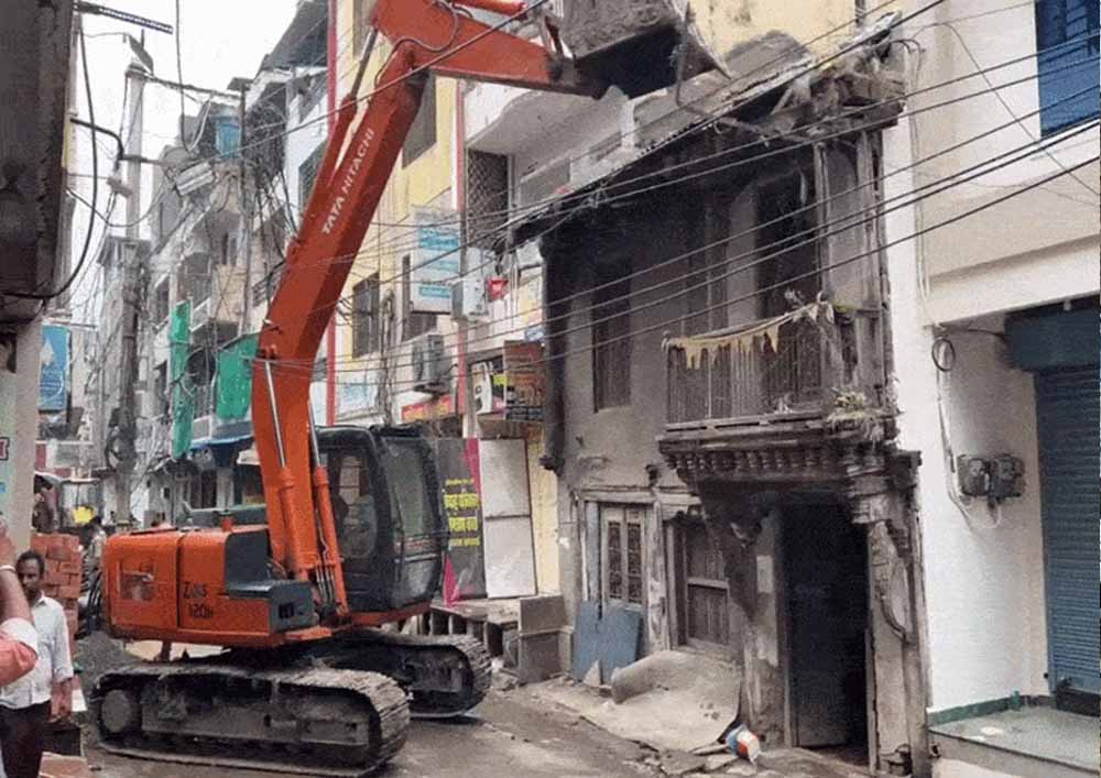 रेलवे की बड़ी कार्रवाई की तैयारी, हरियाणा में 50 साल पुराने मकानों पर चलेगा बुलडोजर