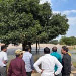 घोटिया और नारायणपाल पहुंचकर देखी बाढ़ की स्थिति, राहत एवं बचाव कार्यों में किसी तरह की कमी नहीं होने के दिए निर्देश