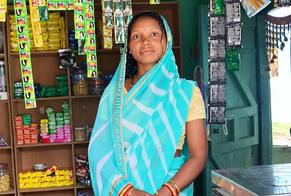 गांव की बेटी ने लिखी आत्मनिर्भरता की कहानी, सुमन लता बनीं ‘लखपति दीदी’ गांव की बेटी ने लिखी आत्मनिर्भरता की कहानी, सुमन लता बनीं ‘लखपति दीदी’