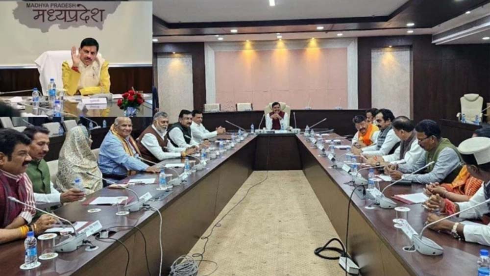 MP में बड़ा फैसला! 58 लाख बच्चों को ₹600, अग्निवीरों के लिए 20% कोटा
