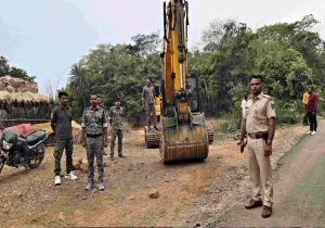 अवैध खनन को लेकर बालाघाट में भिड़े ग्रामीण, लाठी-डंडों से 15 घायल